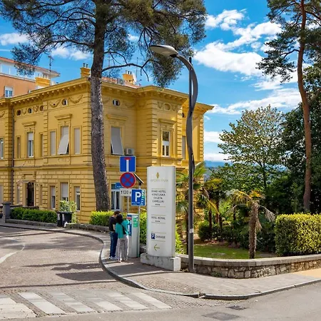 Appartamento Rose Of - Seaview Abbazia